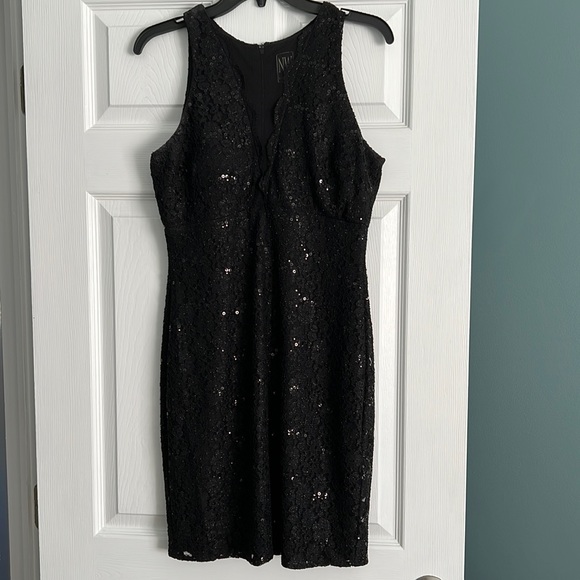 Little black party dress. Definitely for a wedding or fancy party. Size 10P - Picture 3 of 5